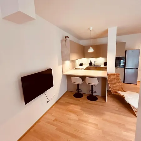 Moderne Ulmer Neubauwohnung *